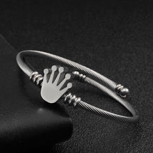 Load image into Gallery viewer, 21 Stainless Steel Crown Bracelet
