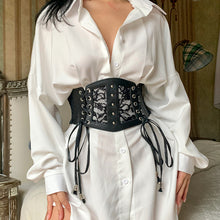 Load image into Gallery viewer, 21 GENOA Corset
