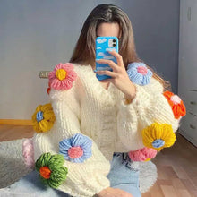 Load image into Gallery viewer, FLOWERZ Cardigan
