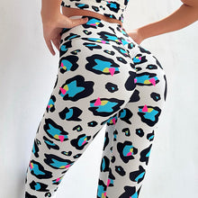 Load image into Gallery viewer, 21 CRYSTAL LEOPARD Two Piece Set

