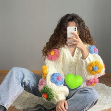 Load image into Gallery viewer, FLOWERZ Cardigan
